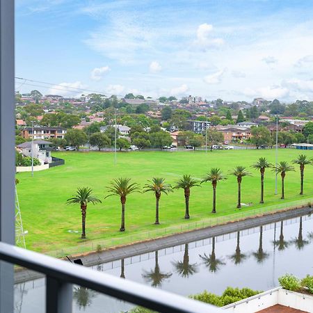 Canterbury Fashion 2Br Steps To Train & Woolworths Sydney Eksteriør billede