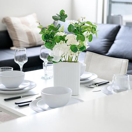 Canterbury Fashion 2Br Steps To Train & Woolworths Sydney Eksteriør billede