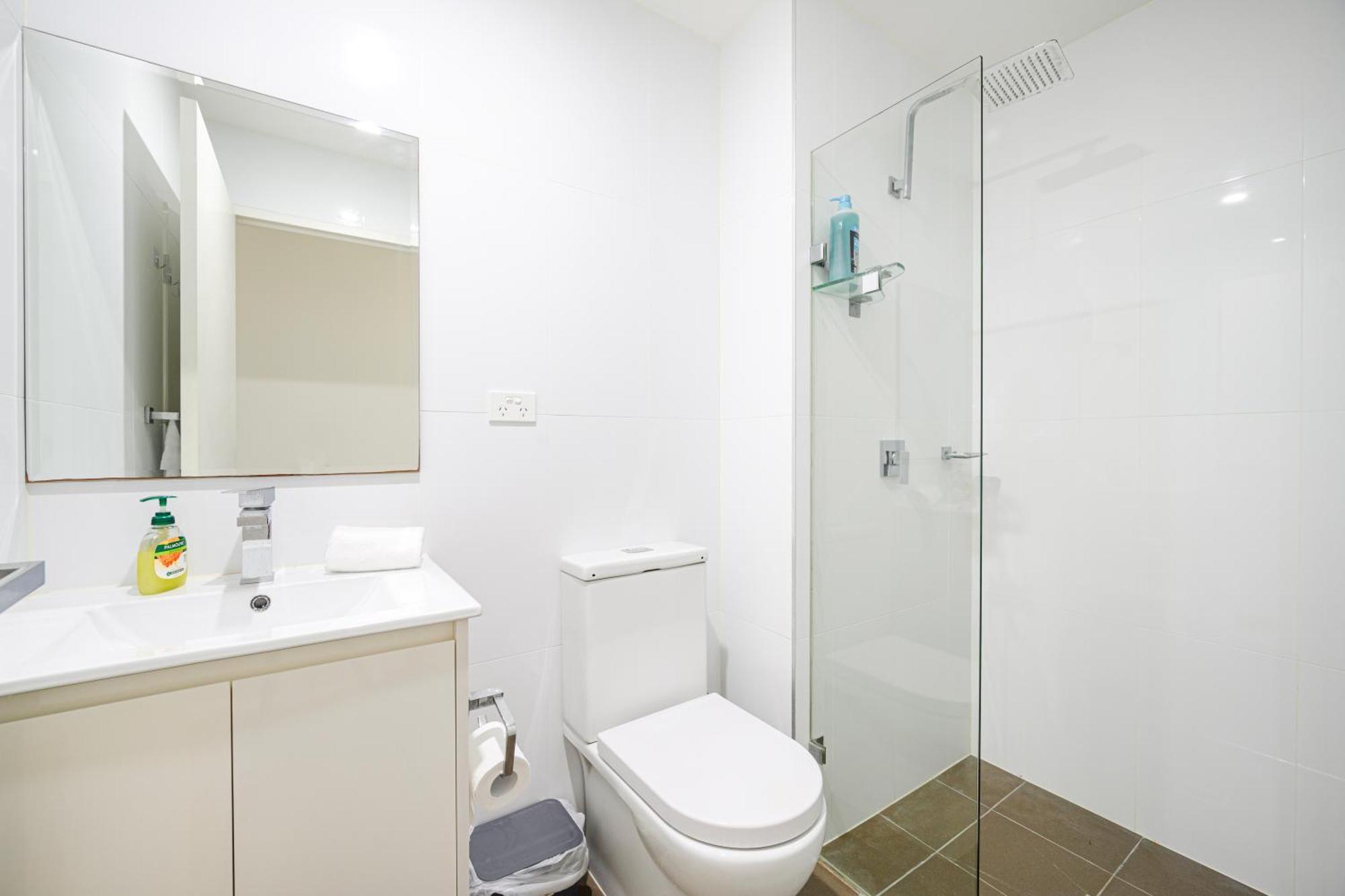 Canterbury Fashion 2Br Steps To Train & Woolworths Sydney Eksteriør billede