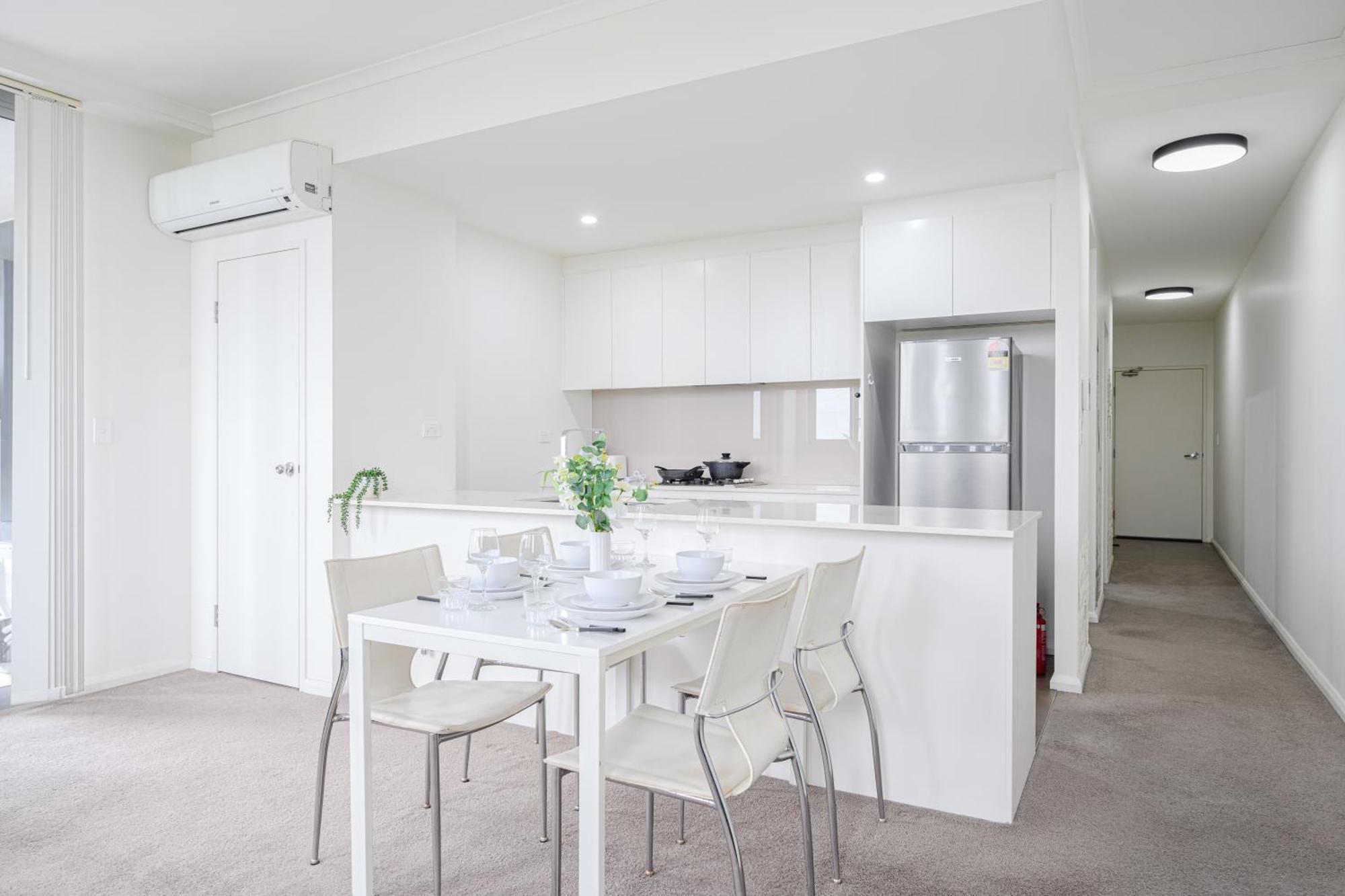 Canterbury Fashion 2Br Steps To Train & Woolworths Sydney Eksteriør billede