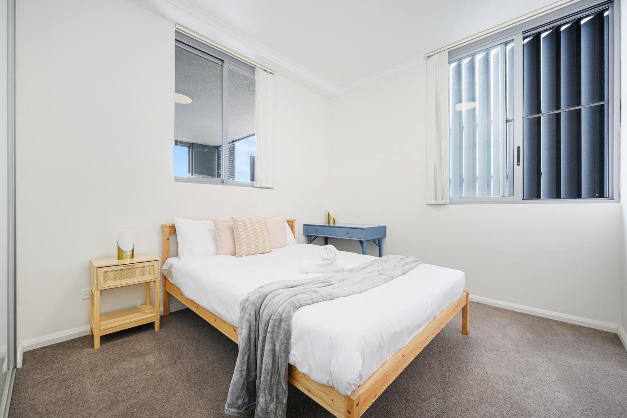 Canterbury Fashion 2Br Steps To Train & Woolworths Sydney Eksteriør billede