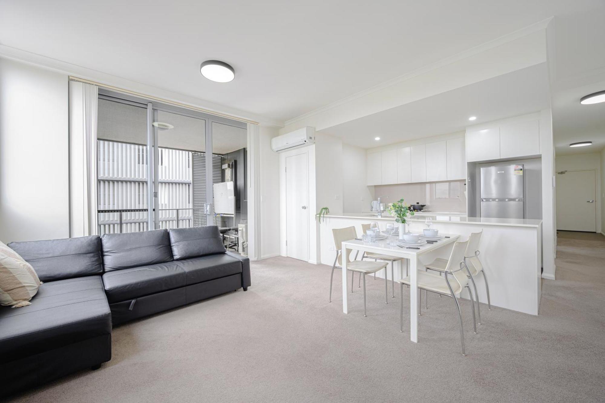 Canterbury Fashion 2Br Steps To Train & Woolworths Sydney Eksteriør billede